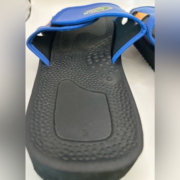 Florida Gators Slide Sandals / Flip Flops - Size 9 / 10 Mens. - Picture 6 of 8